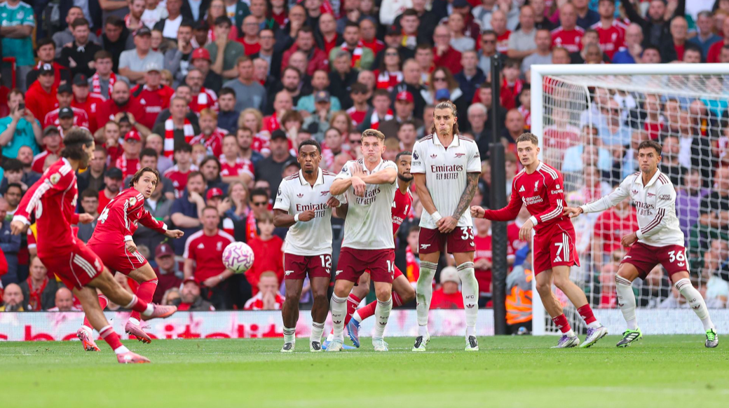 1-0！索博世界波绝杀 萨利巴伤退阿森纳首败 利物浦3连胜登顶